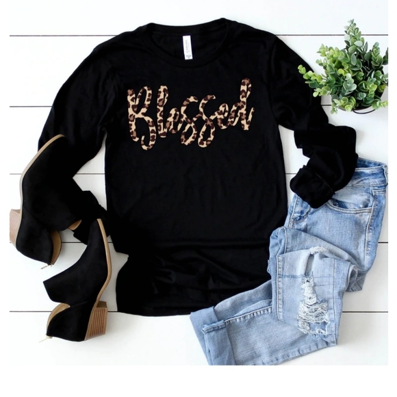 Source Unknown Tops - Women's long sleeve graphic tee